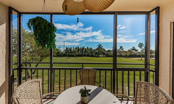 Isla del Sol Condo | La Puerta 'Bright and Sunny' Golf Course Villa