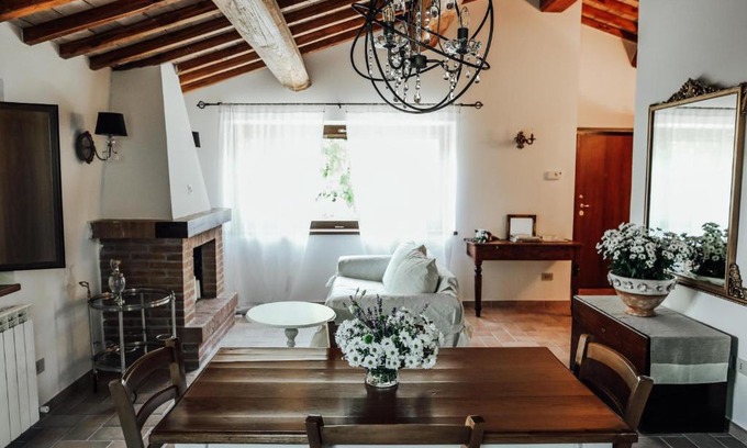 Montecastrilli Bed & Breakfast | La Pupazza Bed&Breakfast