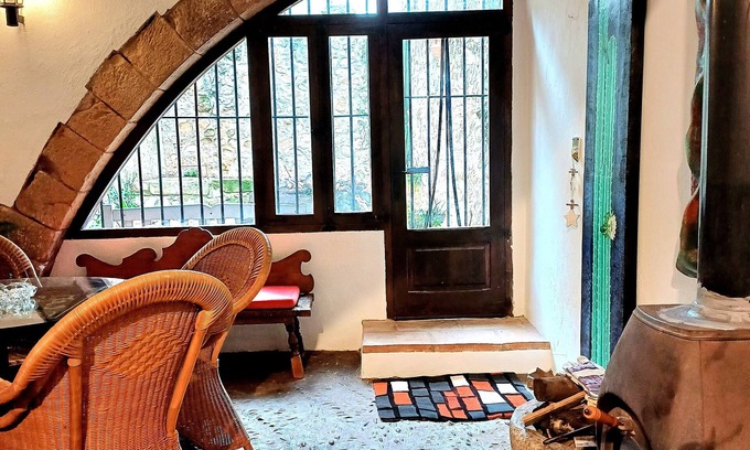 Cabanes House | La Querala Medieval Palace