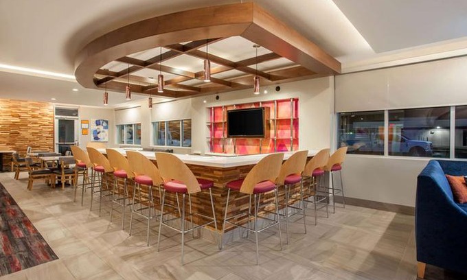 Madera Hotel | La Quinta by Wyndham Madera