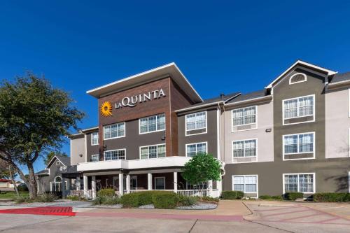 Rockwall Hotel | La Quinta by Wyndham Rockwall