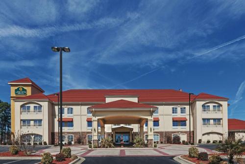 Searcy Hotel | La Quinta by Wyndham Searcy