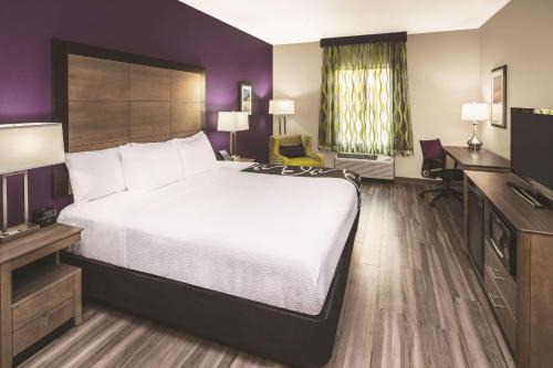 Milledgeville Hotel | La Quinta by Wyndham Milledgeville