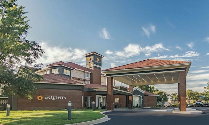 Norman Hotel | La Quinta by Wyndham Oklahoma City Norman