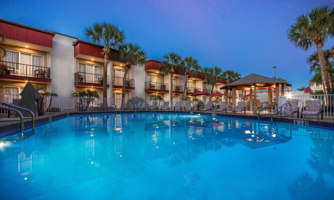 Clearwater Hotel | La Quinta Inn by Wyndham Clearwater Central