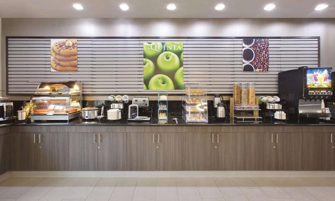 Corsicana Hotel | La Quinta Inn & Suites by Wyndham Corsicana