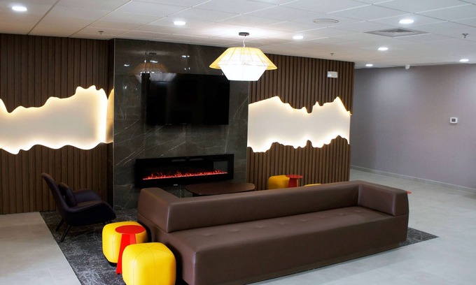 Ellendale Hotel | La Quinta Inn & Suites by Wyndham Memphis East