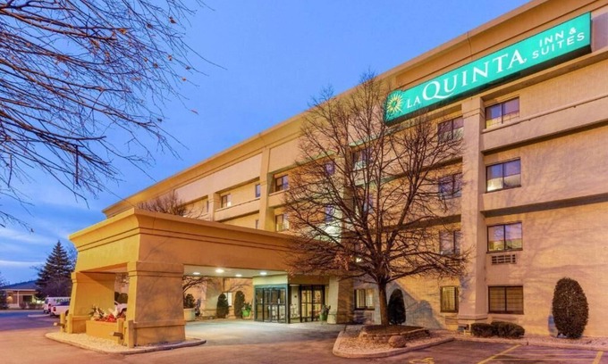 Tinley Park Hotel | La Quinta Inn & Suites by Wyndham Chicago Tinley Park