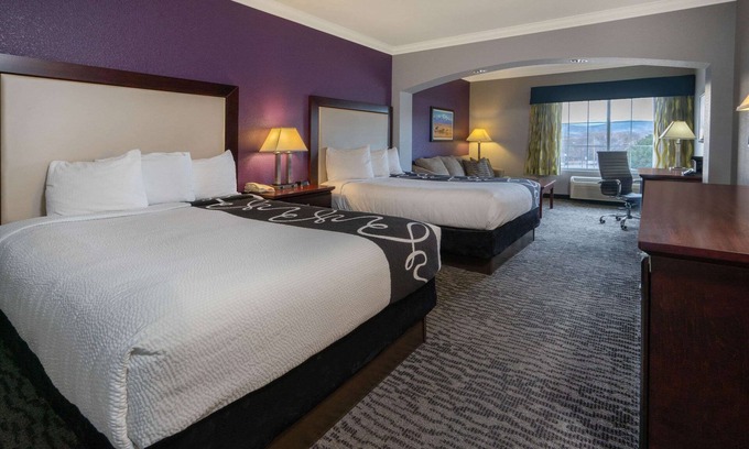 Loveland Hotel | La Quinta Inn & Suites by Wyndham Loveland/Estes Park