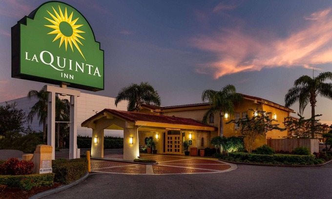 Westshore Hotel | La Quinta Inn Tampa Airport Stadium Westshore