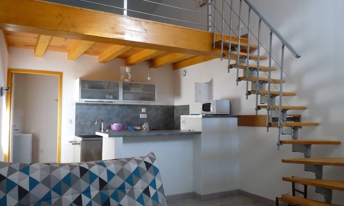 Luchat Cottage | La Réserve, 2/4 person duplex gite, 9x4 pool, Saintes/Royan/Oléron axis