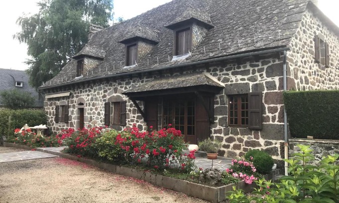 Brommat House | La Résidence de Marie
