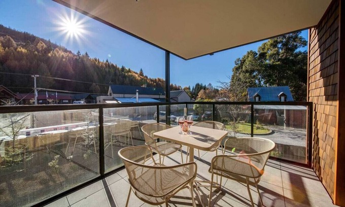 Arthur's Point Apartment | LA RESIDENCE DU PARC