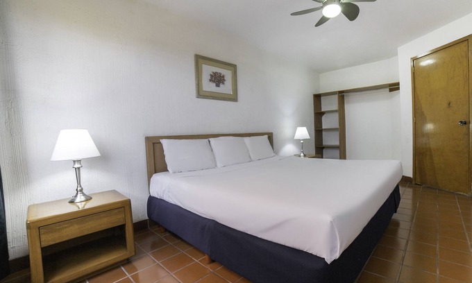 Xochitepec Villa | La Rinconada Santa Fe