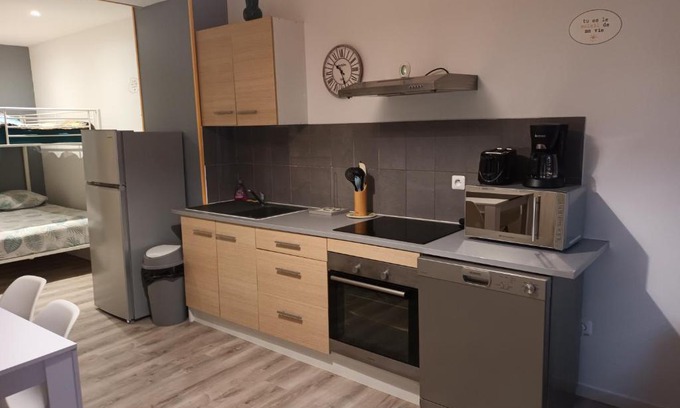La Fere Apartment | La Riviera