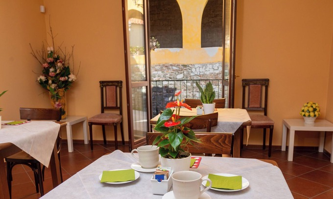 Serravalle Pistoiese Bed & Breakfast | LA ROCCA RELAIS
