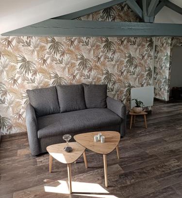 Les Clouzeaux Apartment | La Rochette - Appartement