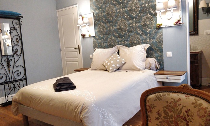 Purgerot Bed & Breakfast | La Romantique
