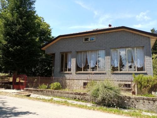 Tornolo Apartment | La Rosa Bianca