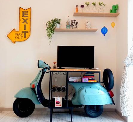 Montano Lucino Apartment | La Rosa BLUtique Guesthouse - Boutique apartment near Como