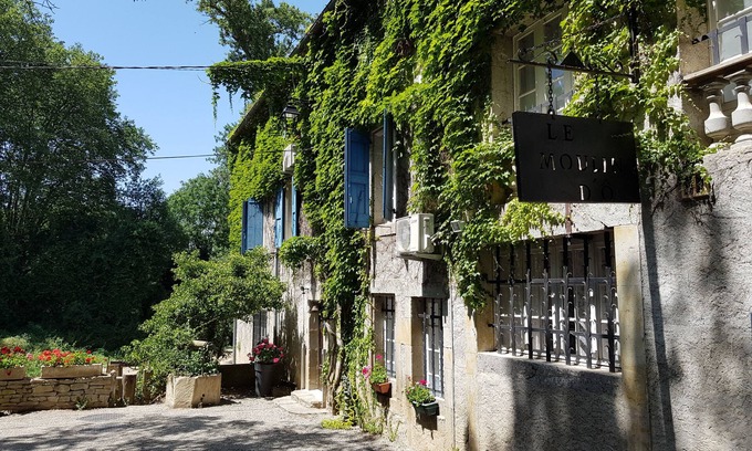 Pezens House | LA ROULOTTE