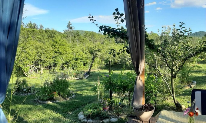 Rouret Bed & Breakfast | la ruche