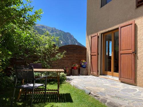 Ceillac Apartment | La Saume