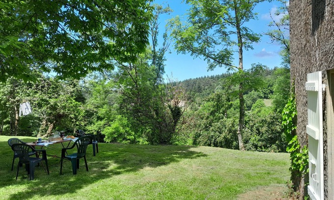 Boissezon House | "La Sauvagine, Country house in the heart of nature