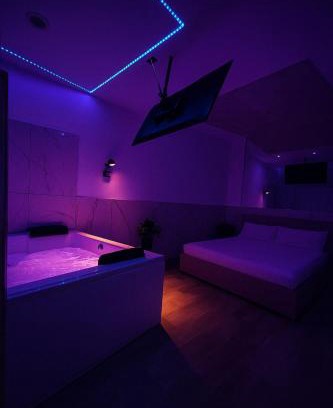 Naples Apartment | La suite del bosco