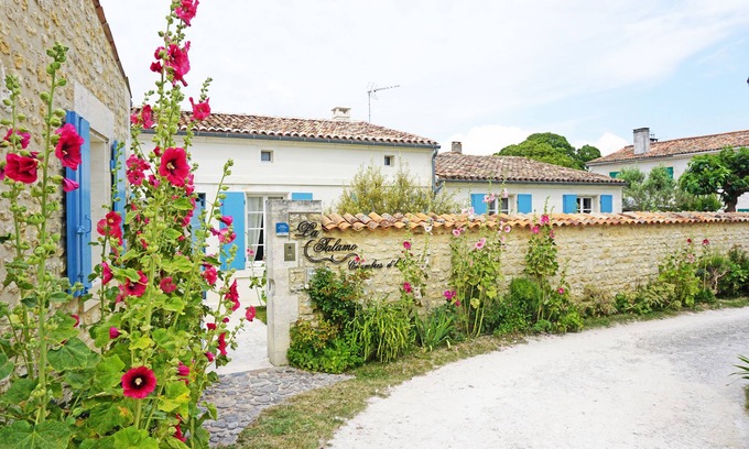 Talmont-sur-Gironde House | La Talamo : Furnished accommodation in Talmont-sur-Gironde.