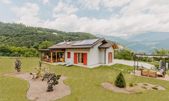 Borgo Valsugana Bed & Breakfast | La Tana del Lupo B&B, family and outdoor sports