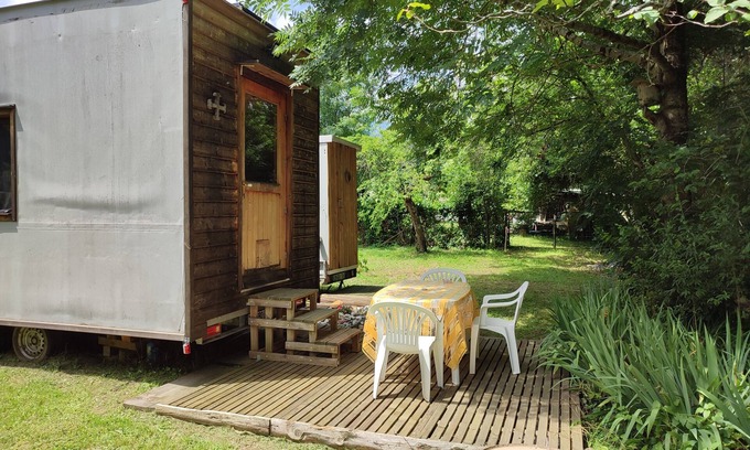 Lapradelle House | La Tiny Cathare