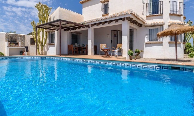 Cajiz Villa | La Torre Cajiz by Ruralidays