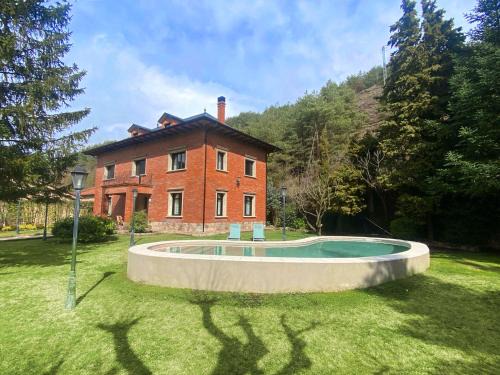 Guardiola de Bergueda Ski Chalet | La Torre de Guardiola