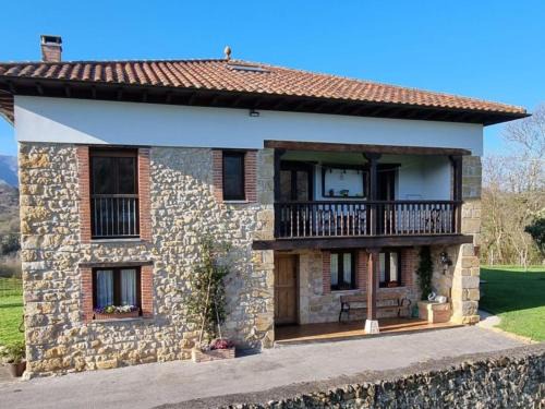 Parres House | La Torre de Llames Arriondas