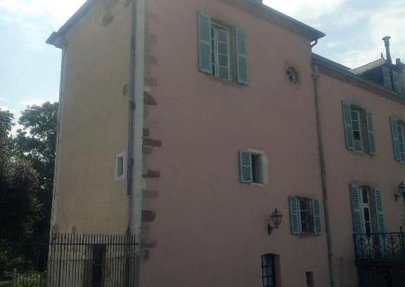 Villeneuve-sur-Allier House | La tour du Roy