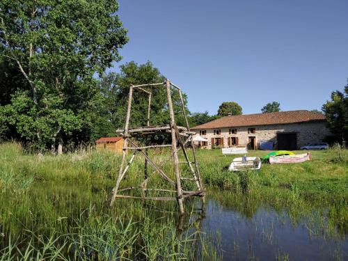 Saint-Quentin-sur-Charente Bed & Breakfast | La Tribu de Lavaud