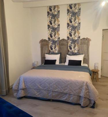 Verteuil-sur-Charente Bed & Breakfast | La Tuilerie