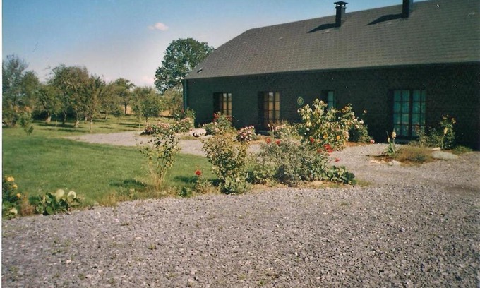 Bossus-les-Rumigny House | LA VALLEE MARIAUX