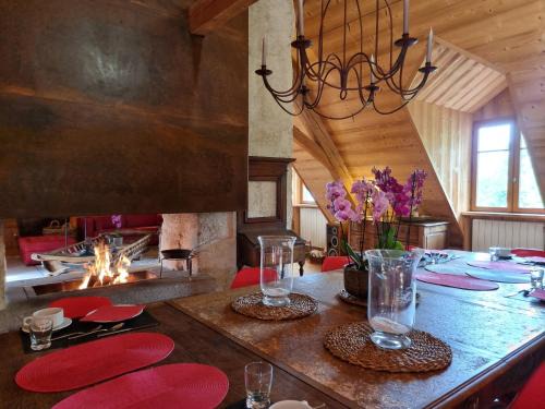 Menthon-Saint-Bernard Bed & Breakfast | La Vallombreuse