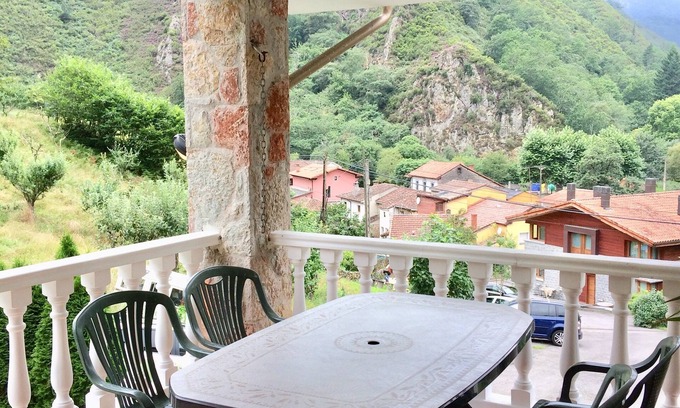 Sames Apartment | La Veguina House