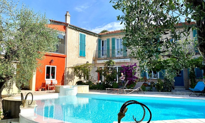 Vence Villa | LA VENCIANNE II VI4139 by RIVIERA HOLIDAY HOMES