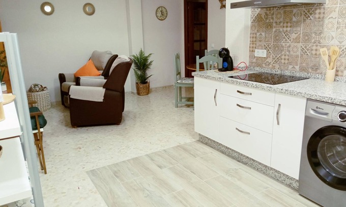 Distrito de Levante Apartment | La Viñuela Apartment