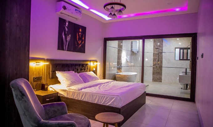 Ouagadougou Hotel | La Vida Loca Ouaga