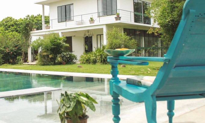 Bommayapalayam Villa | La Vie en Rose with Private Pool