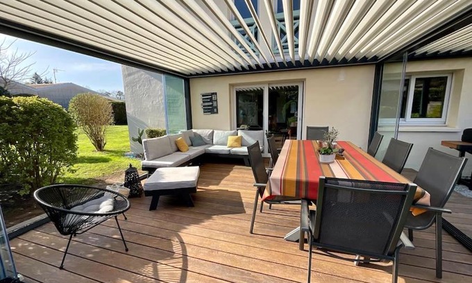 Saint-Vincent-de-Tyrosse Villa | La Villa Louca - Charme, Soleil & Détente aux Portes des Landes