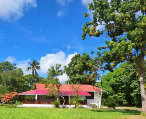 Les Hattes Villa | La villa fruitier Cavalier