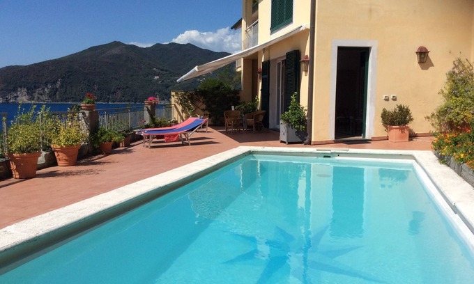 Moneglia Apartment | La Villa