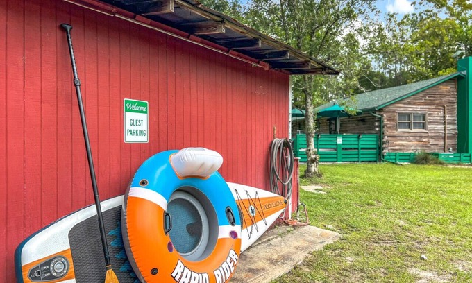 High Springs House | La Villa Verde | Near Ginnie Springs w/Pool