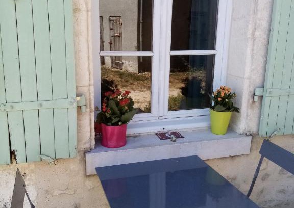 Lain House | LA Vinee Gîte max 8 pers, maison familiale